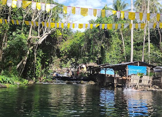 philippines/northern-mindanao/attraction/lawis-spring