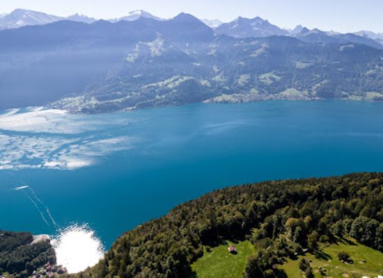 switzerland/bernese-oberland/attraction/parkplatz-und-aussichtspunkt