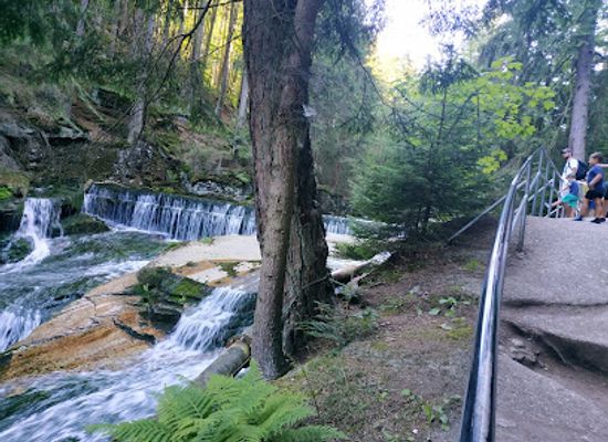 poland/sudetes/attraction/szklarki-waterfall