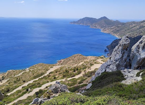 greece/dodecanese/attraction/white-stone-cave