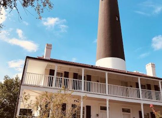alabama/orange-beach/attraction/pensacola-lighthouse-maritime-museum