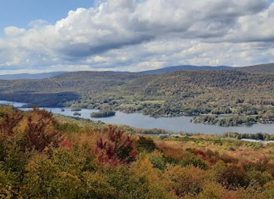 massachusetts/berkshires/attraction/the-cobbles