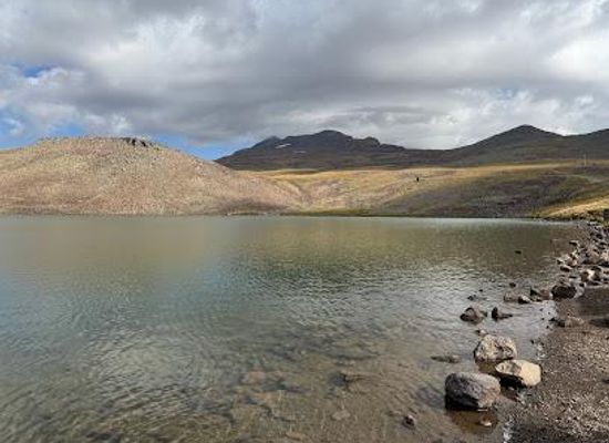 armenia/gyumri/attraction/kari-lake