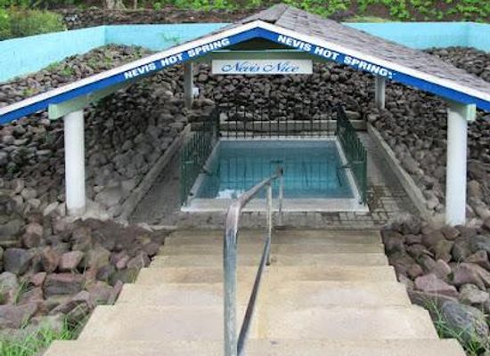 saint-kitts-and-nevis/newcastle/attraction/nevis-hot-springs