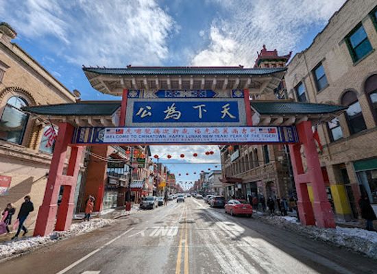 illinois/metro-east/attraction/chicago-s-chinatown-gateway