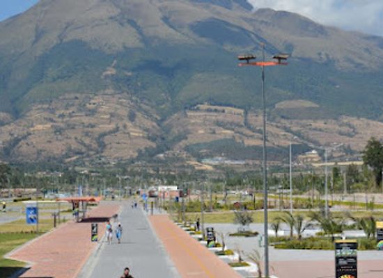 ecuador/ibarra/attraction/parque-ciudad-blanca-centrica