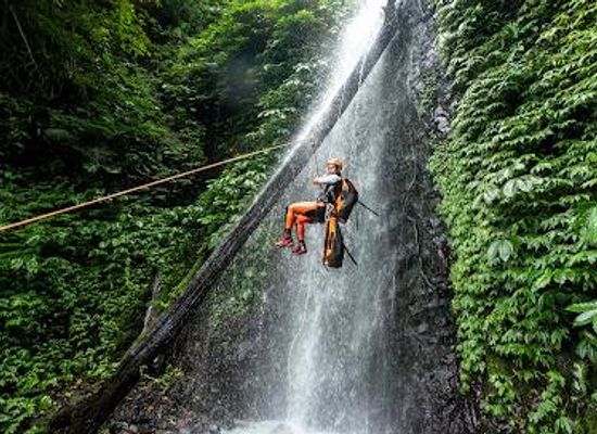 indonesia/bali/attraction/adventure-spirit-canyoning