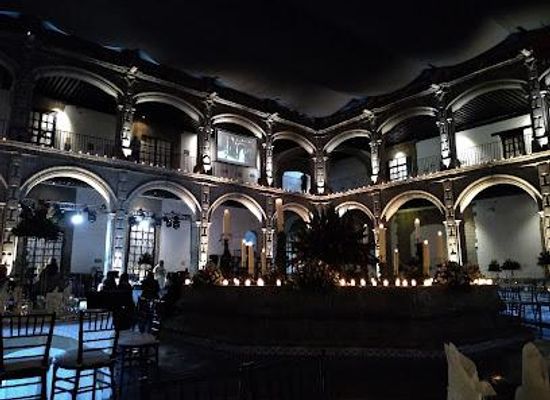 mexico/mexico-city/attraction/ex-convento-de-san-hipolito