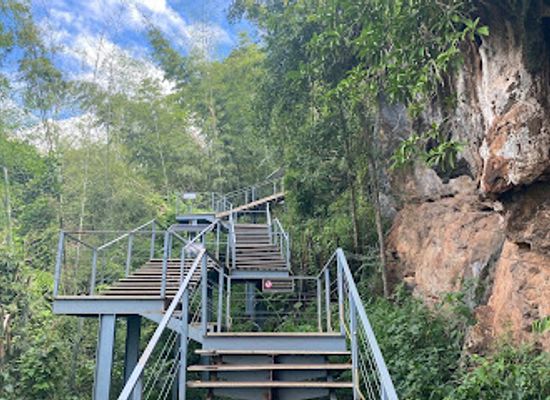 thailand/loei/attraction/phu-bo-bit-forest-park-staircase-up-the-mountain-loei-city