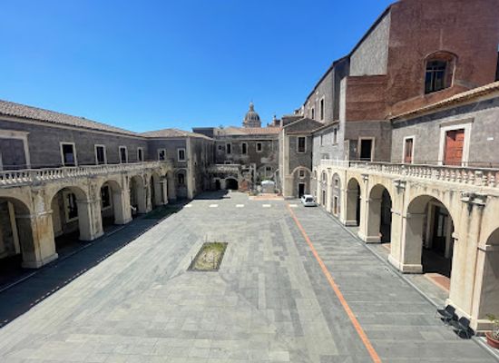 italy/catania/attraction/palazzo-platamone