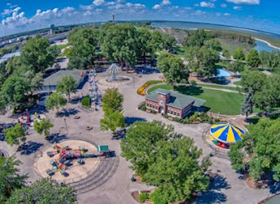 wisconsin/green-bay/attraction/bay-beach-amusement-park