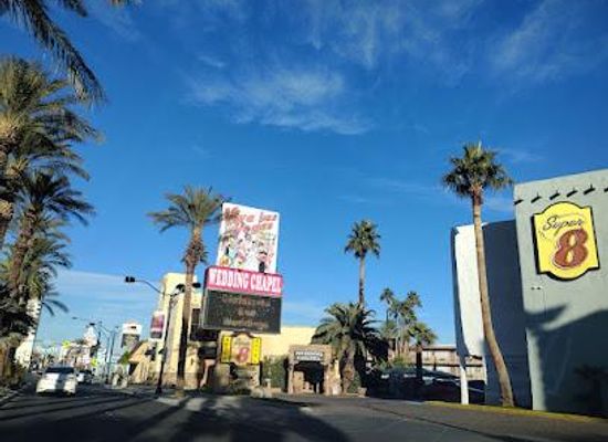 nevada/clark-county/attraction/the-elvis-wedding-chapel