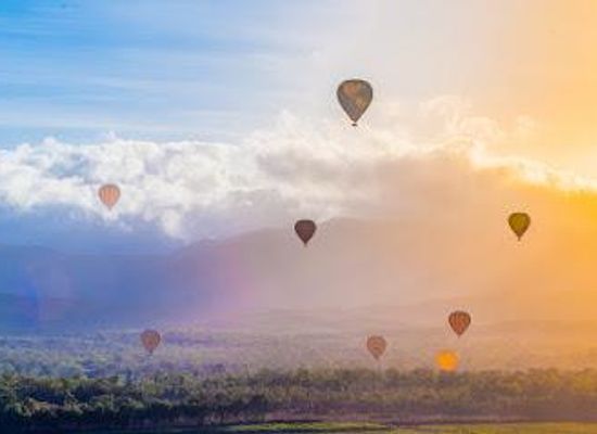 australia/cairns/attraction/hot-air-balloon-cairns