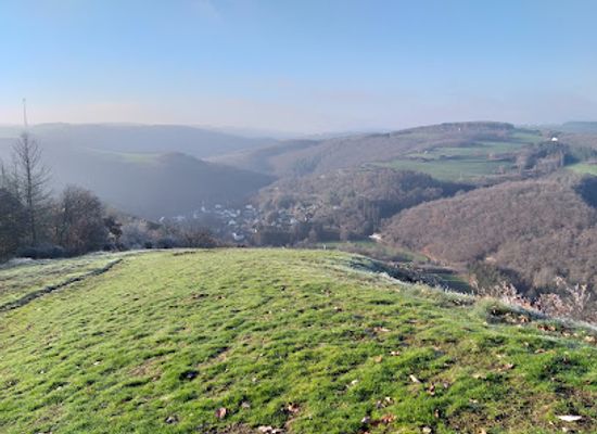 luxembourg/eislek/attraction/eislek-pad-kautenbach-trailhead