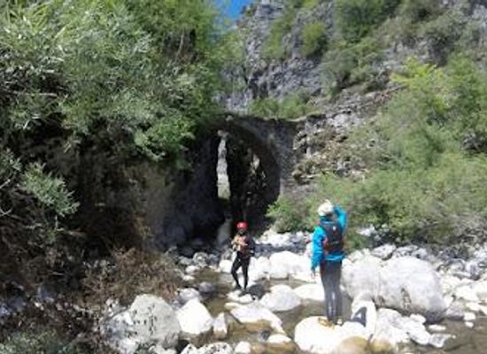 albania/toskeria/attraction/zagori-outdoor-activities-rafting-base