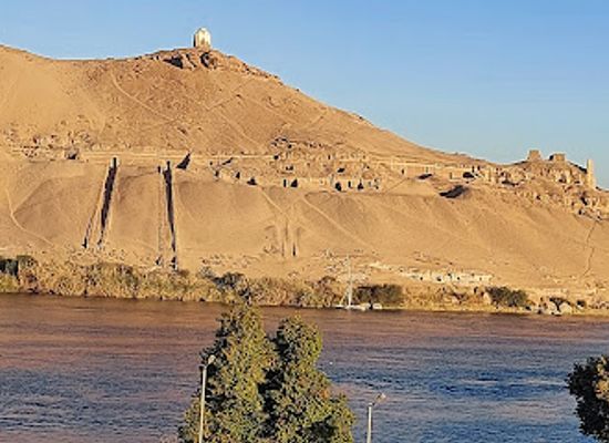 egypt/nubia/attraction/dome-of-abu-al-hawa