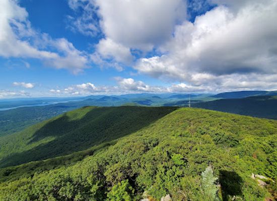new-york/catskill-mountains/attraction/overlook-mountain-wild-forest