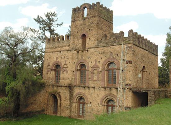 ethiopia/gondar/fasil-ghebbi/attraction/mentewab-s-palace