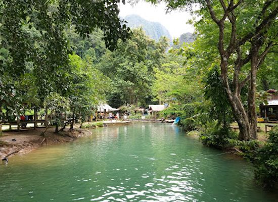 laos/vang-vieng/attraction/tham-poukham-cave