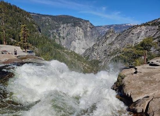california/yosemite/attraction/mist-trail