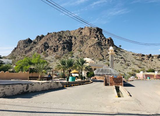 oman/ibri/attraction/al-kasfah-hot-spring