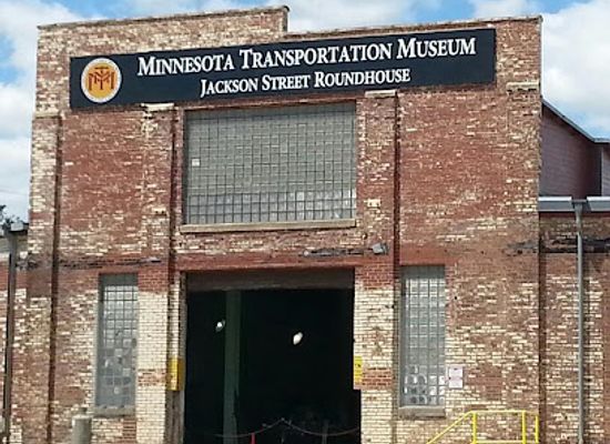 minnesota/saint-paul/lowertown/attraction/jackson-street-roundhouse