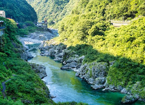 japan/shikoku/attraction/roadside-station-oboke-lapis-oboke