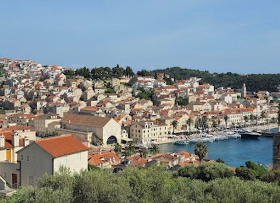 croatia/hvar/attraction/hvar-port