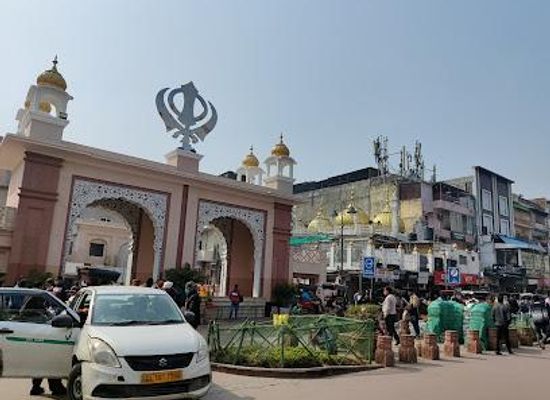 india/delhi/attraction/sunehri-masjid-chandni-chowk
