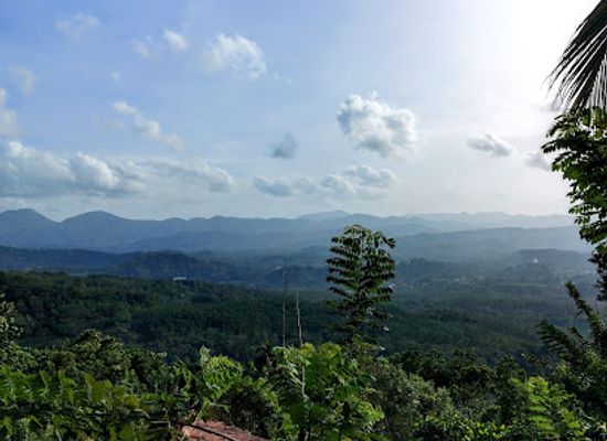 sri-lanka/ratnapura/attraction/hidellana-kanda-view-point