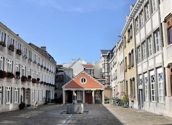 belgium/pays-de-herve/attraction/cour-saint-antoine