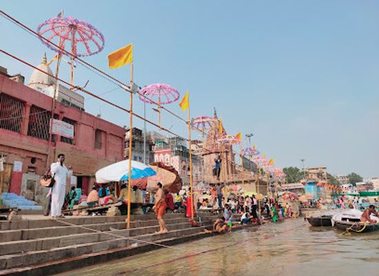 india/varanasi/attraction/varanasi-beach