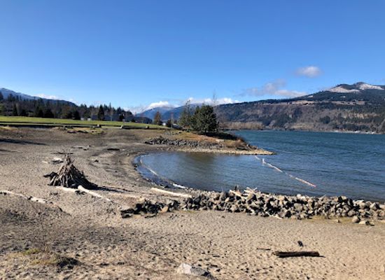 oregon/hood-river/attraction/hood-river-waterfront-park
