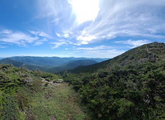 new-hampshire/franconia-notch-state-park/attraction/skookumchuck-trailhead
