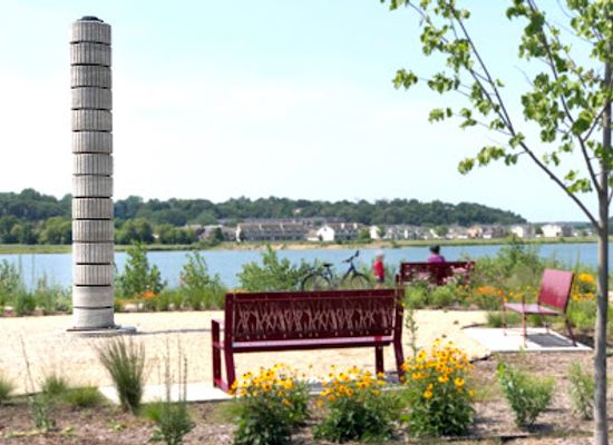 minnesota/rochester/attraction/pillar-sundial-sculpture