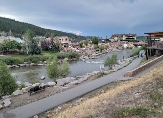 colorado/pagosa-springs/attraction/overlook-hot-springs