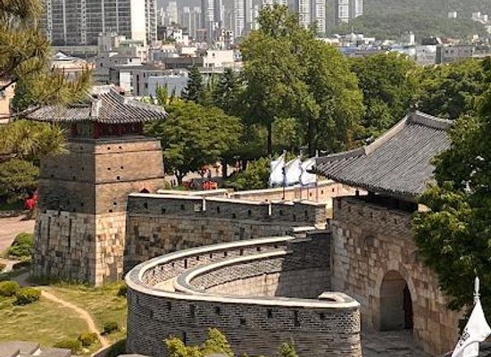 south-korea/suwon/attraction/suwon-fortress-hwaseong