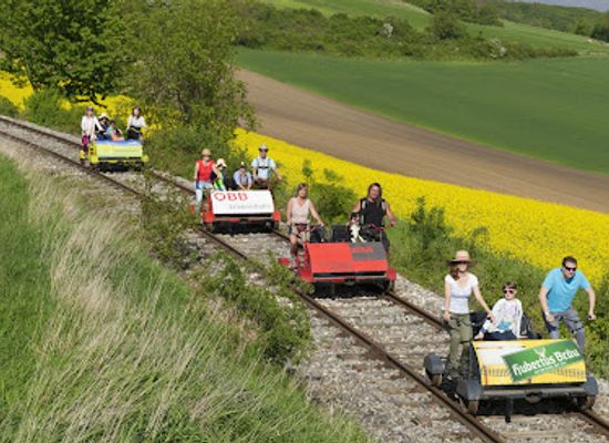 austria/weinviertel/attraction/weinvierteldraisine
