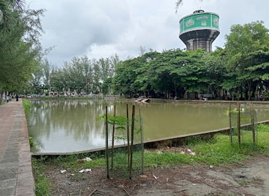 bangladesh/barisal/attraction/shadhinota-park