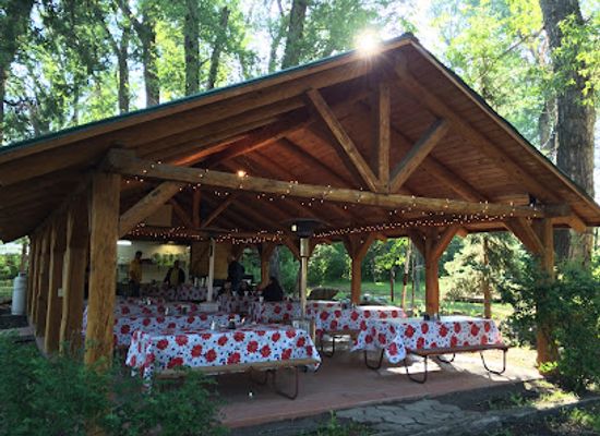 montana/absaroka-beartooth-wilderness/attraction/livingston-paradise-valley-koa-holiday