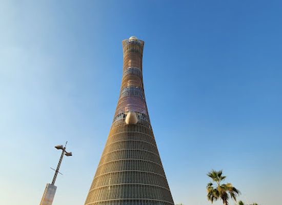 qatar/khor-al-adaid-inland-sea/attraction/villaggio-torch-tower