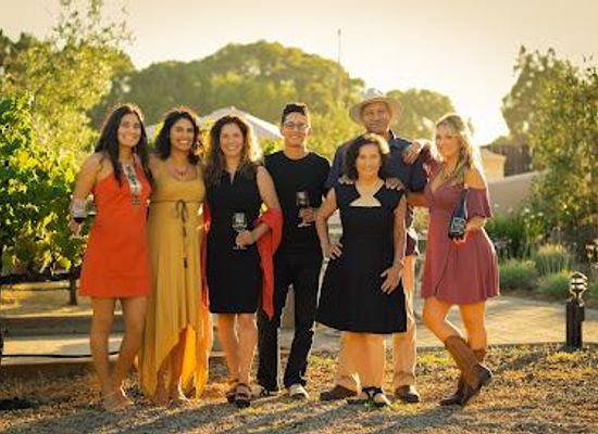 new-hampshire/concord/attraction/ceja-vineyards-sonoma-wine-tasting-room