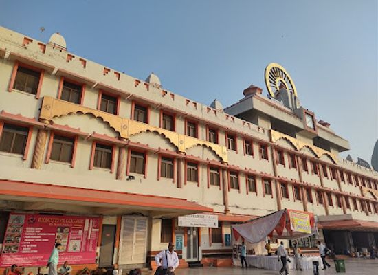 india/varanasi/varanasi-cantt/attraction/cant-varanasi