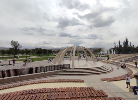 kyrgyzstan/tokmok/attraction/yntymak-2-park