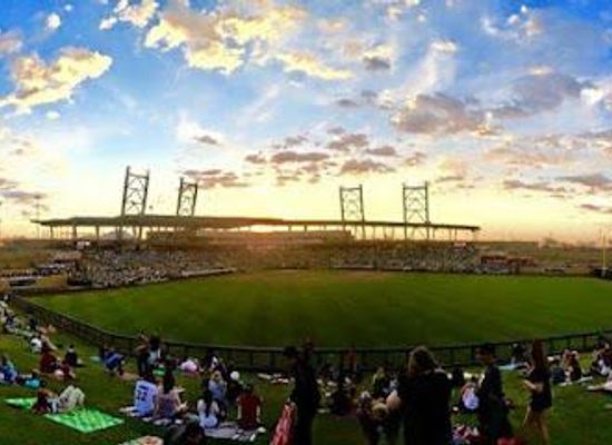 arizona/mesa/attraction/salt-river-fields-at-talking-stick