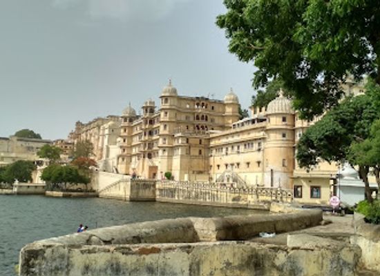 india/eastern-india/attraction/ambrai-ghat