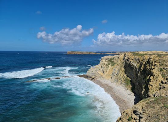 portugal/peniche/attraction/praia-do-portinho-da-areia-do-norte