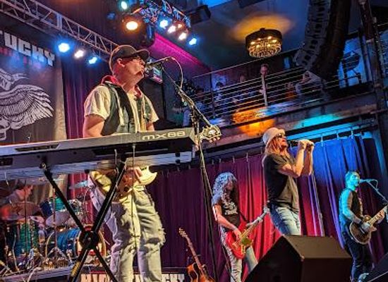 indiana/the-ohio-river-valley/attraction/mercury-ballroom