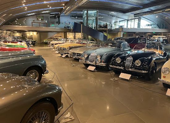 greece/attica/attraction/hellenic-motor-museum