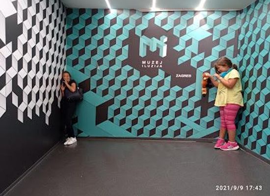 croatia/zagreb/attraction/museum-of-illusions
